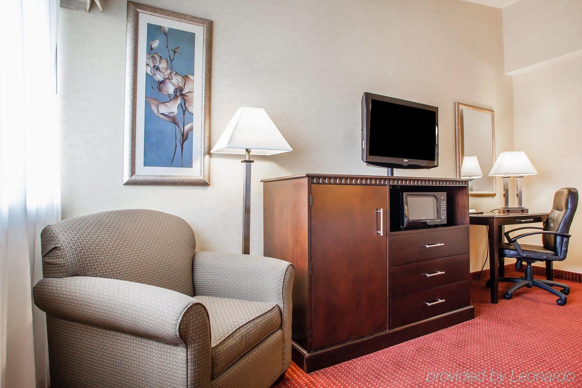 Red Roof Inn & Suites Mt Holly - Mcguire Afb Westampton Exteriér fotografie