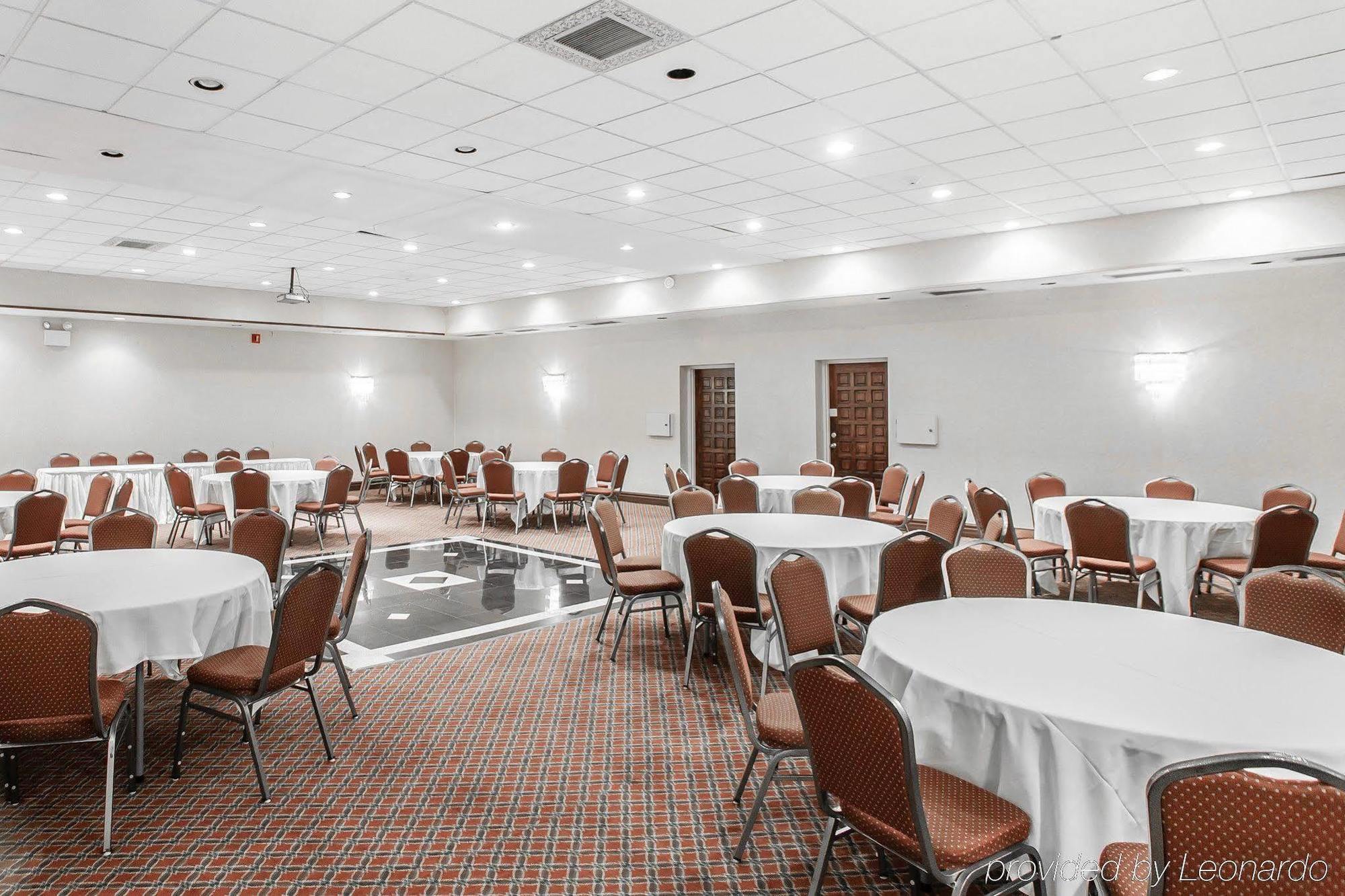 Red Roof Inn & Suites Mt Holly - Mcguire Afb Westampton Exteriér fotografie
