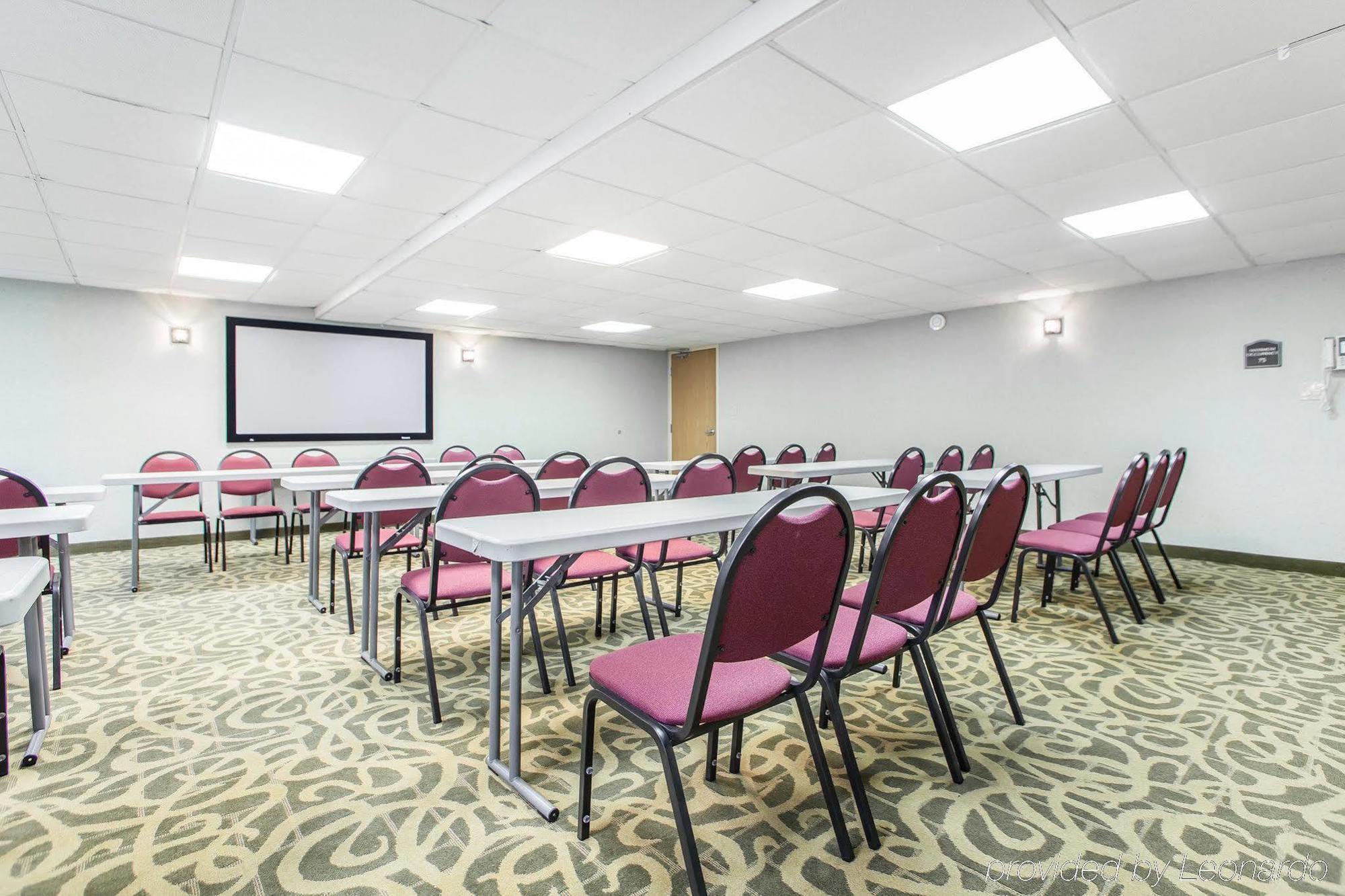 Red Roof Inn & Suites Mt Holly - Mcguire Afb Westampton Exteriér fotografie